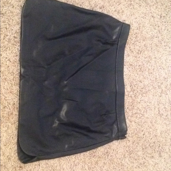 GAP Dresses & Skirts - Gap Leather Skirt with tags on